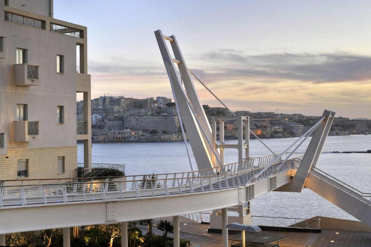 סליאמה Modern Seaview Apartment In A Prime Location מראה חיצוני תמונה
